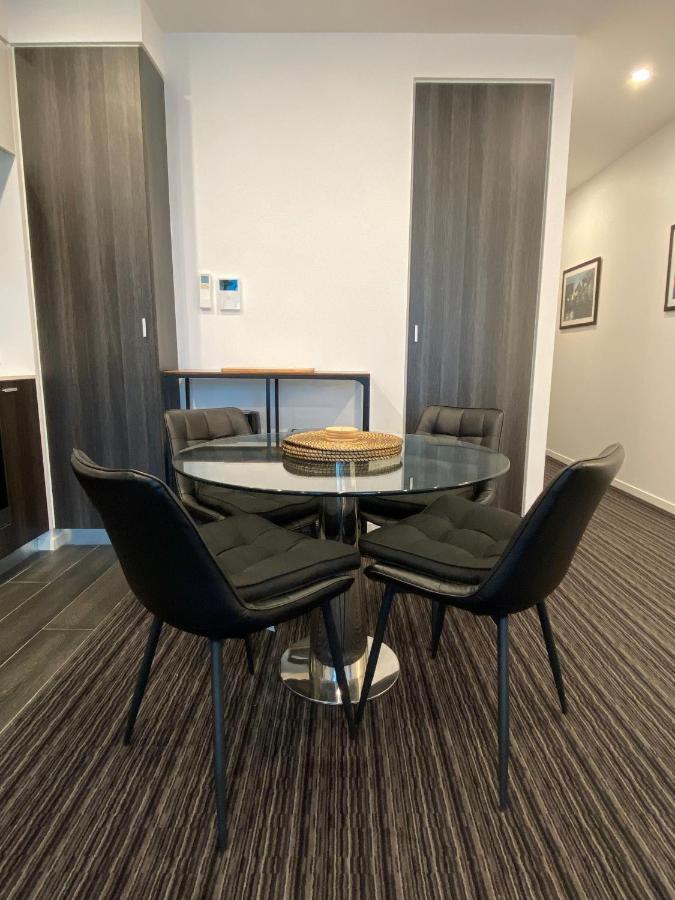 Modern Quiet 1 & 2 Bed Apt Opposite Albert Park Melbourne Exterior foto