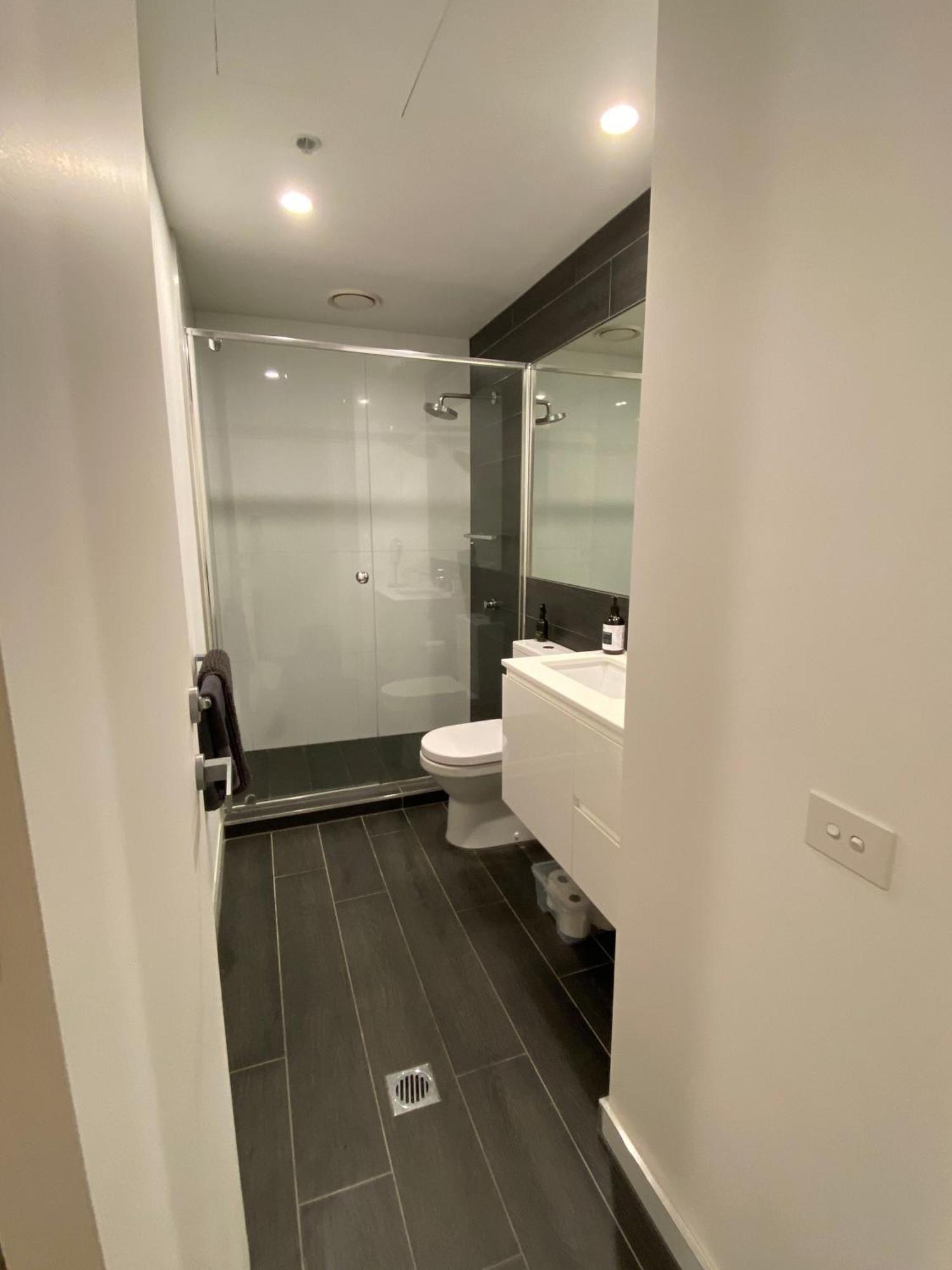 Modern Quiet 1 & 2 Bed Apt Opposite Albert Park Melbourne Exterior foto